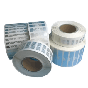 Long-Range UHF RFID Tag